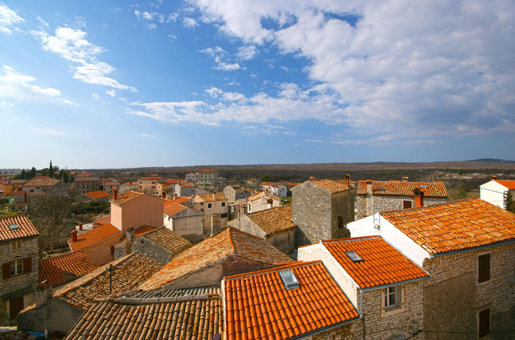 Guest House Robert I Mirna Bale Exterior photo