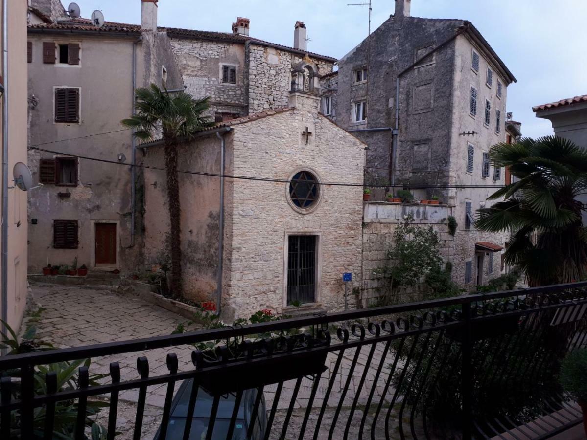 Guest House Robert I Mirna Bale Exterior photo